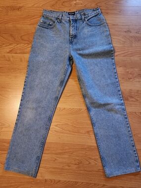 Vintage Guess Jeans USA 30 High Rise Straight Leg Light Wash 90s Made in Canada